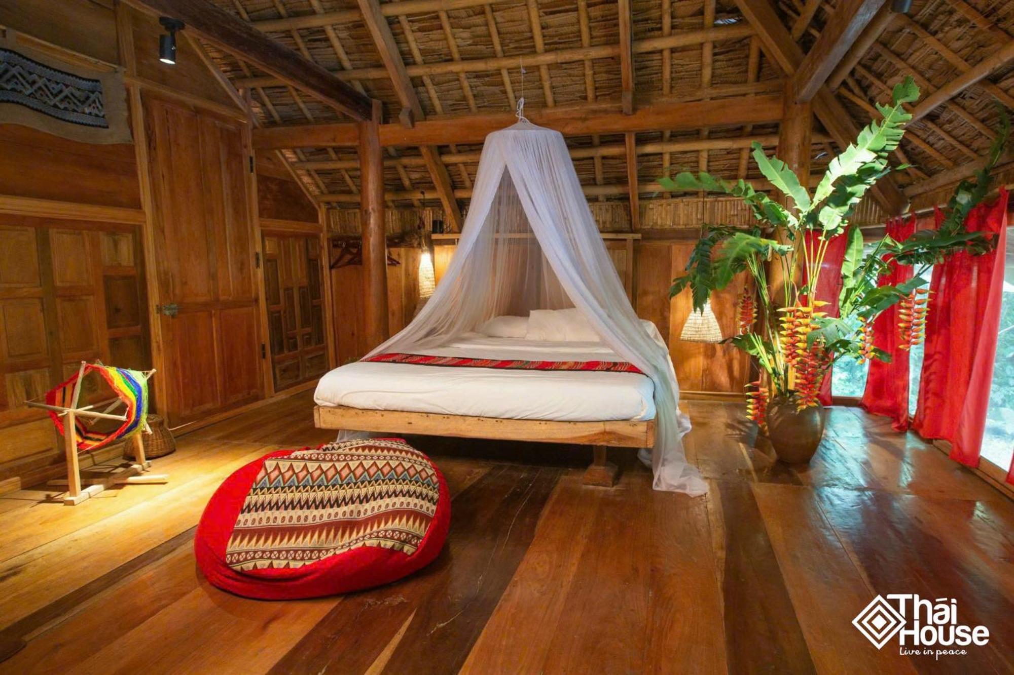 Thai House Pu Luong - Century Old Stilt House With Terrace Views Huong Ba Thuoc Buitenkant foto