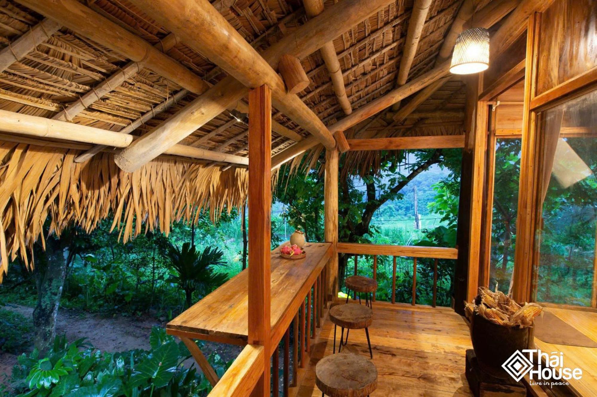 Thai House Pu Luong - Century Old Stilt House With Terrace Views Huong Ba Thuoc Buitenkant foto